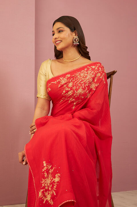Red Contemporary Pure Silk Cotton Embroidered Saree